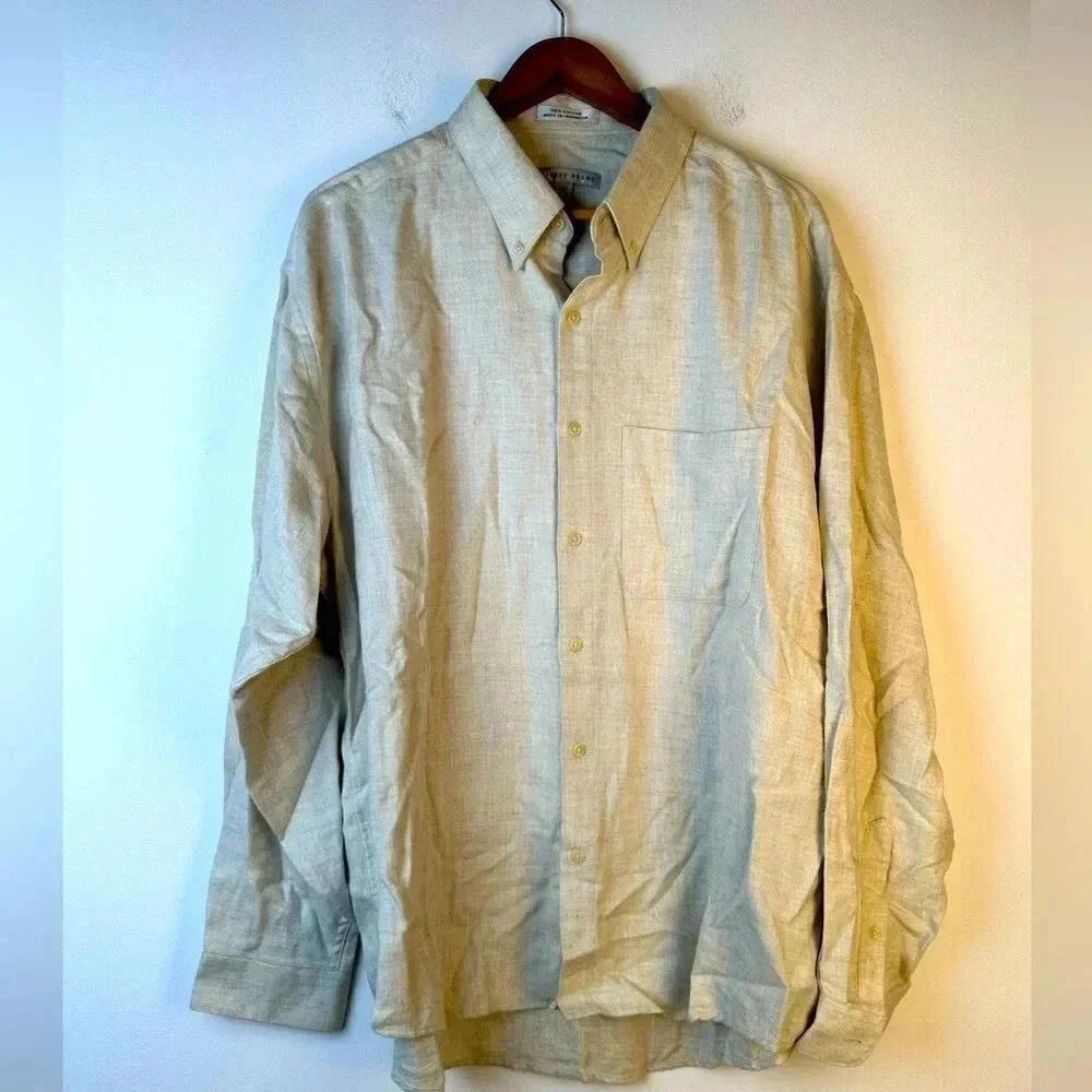 Geoffrey Beene Button Front Shirt - Picture 2 of 5